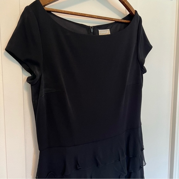 Victoria Women's 14 Black 100% Silk Cap Sleeve Tiered Long Vintage Dress - Picture 5 of 12